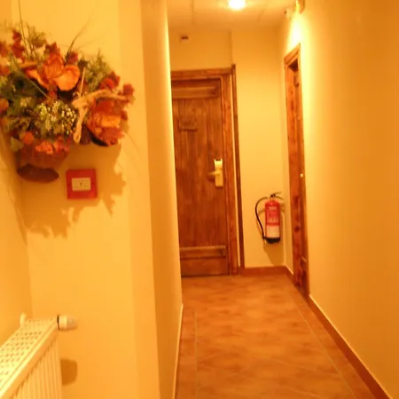 ゲストハウス Xaloa オリオ