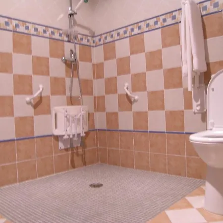 Xaloa Πανσιόν 2*