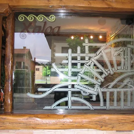 Xaloa Πανσιόν 2*